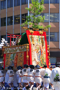 pixta_3003504_S祇園祭山.jpg